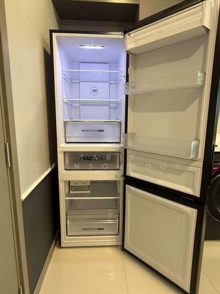 Life Asoke Hype, Bangkok, 339 Chaturathit Rd, Makkasan, Ratchathewi, Bangkok, 2 Bedrooms, 60 sqm, Condo For Rent, by Tarit Chinsomboon, 500185846 - DDproperty.com