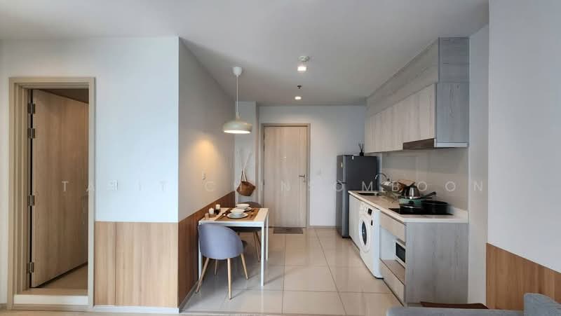 Life One Wireless, Bangkok, 1 Wireless Road, Lumphini, Pathum Wan, Bangkok, 2 Bedrooms, 45 sqm, Condo For Rent, by Tarit Chinsomboon, 500185854 - DDproperty.com