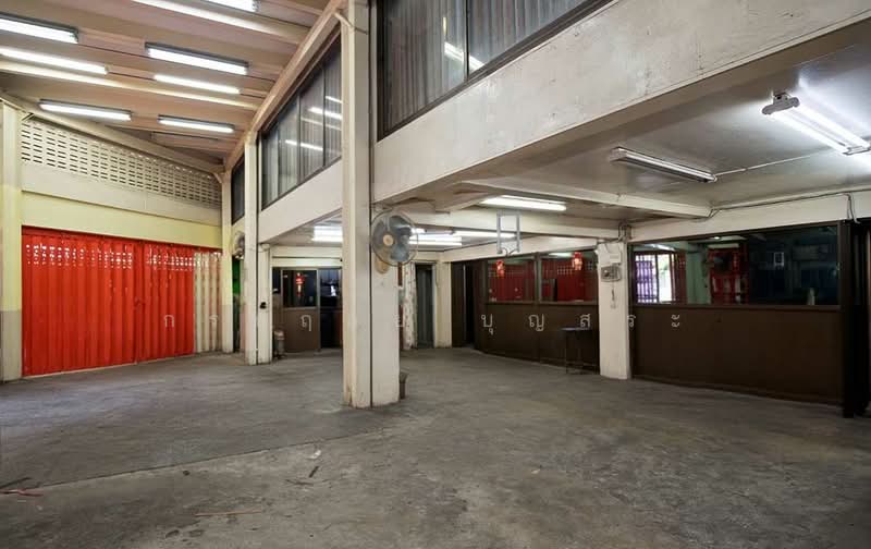 ตึก 4.5 ชั้น 5 คูหา มีดาดฟ้า (ห้องมุม) วงเวียนโอเดียน ซอยเยาวราช 3, กรุงเทพ, เยาวราช, สัมพันธวงศ์, สัมพันธวงศ์, กรุงเทพ, 1,100 ตร.ม., ทาวน์เฮ้าส์ ขาย, โดย กรกฤตย์ บุญสระ, 500185875 - DDproperty.com