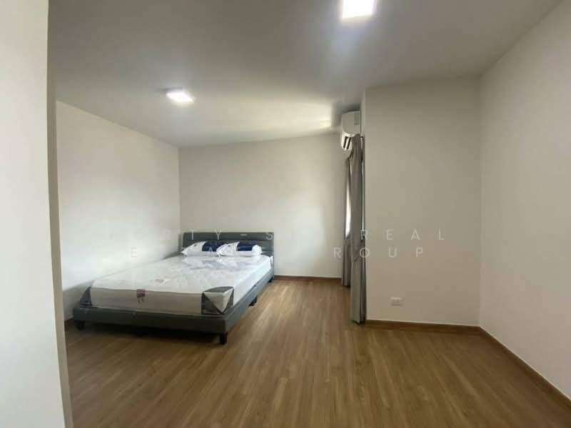 Baan Klang Muang Ramintra 83 Station, Bangkok, 16 Kanchanaphisek Road, Ram Inthra, Khan Na Yao, Bangkok, 4 Bedrooms, 218 sqm, Townhouse For Rent, by Forty-Six Real Estate Group, 500185913 - DDproperty.com