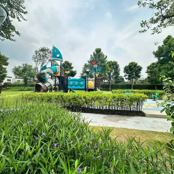 Baan Klang Muang Ramintra 83 Station : บ้านกลางเมือง รามอินทรา 83 สเตชั่น, กรุงเทพ, 16 ถ.กาญจนาภิเษก, รามอินทรา, คันนายาว, กรุงเทพ, 218 ตร.ม., ทาวน์เฮ้าส์ ให้เช่า, โดย Forty-Six Real Estate Group, 500185913 - DDproperty.com