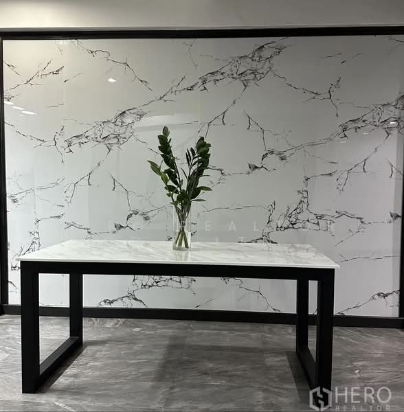 For Rent 3 Bedroom Townhouse in Khlong Toei Nuea Watthana Bangkok HRE00375, Bangkok, Khlongtoei Nua, Watthana, Bangkok, 3 Bedrooms, 200 sqm, Townhouse For Rent, by Hero Realtor Co., Ltd., 500185920 - DDproperty.com