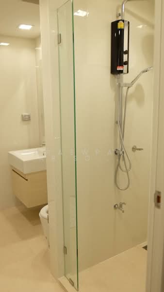 Metro Luxe Kaset, Bangkok, Prasert-Manukitch Road, Sena Nikhom, Chatuchak, Bangkok, 1 Bedroom, 34 sqm, Condo For Rent, by Praewpakar Soontawong, 500185953 - DDproperty.com