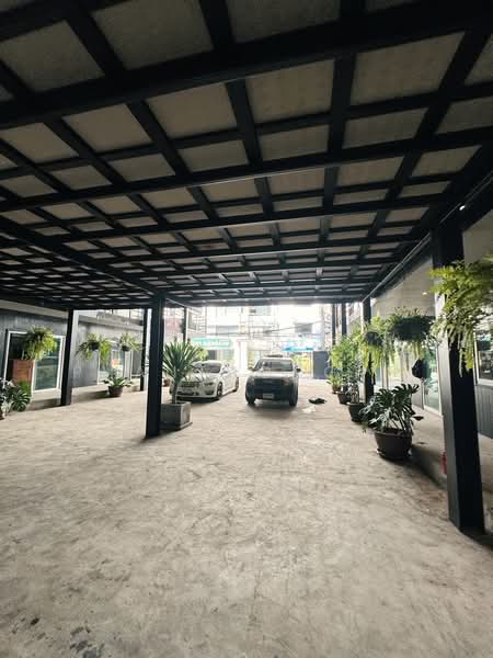 Warehouse with office space for rent, Ratchada, Huai Khwang, 1,500 sq m, near MRT Huai Khwang statio, Bangkok, Huai Khwang, Huai Khwang, Bangkok, , 1,500 sqm, Warehouse/Factory For Rent, by Tida phanthonglarptawee, 500185977 - DDproperty.com