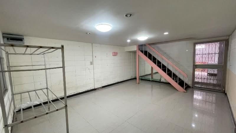 ทาวน์เฮ้าส์ ประชานิเวศน์ 21 ตรว. เดินทางสะดวกสบาย, Nonthaburi, ประชานิเวศน์, Tha-Sai, Muang Nonthaburi, Nonthaburi, 2 Bedrooms, 110 sqm, Townhouse For Sale, by คุณ ฐานิต (เตย), 500185989 - DDproperty.com