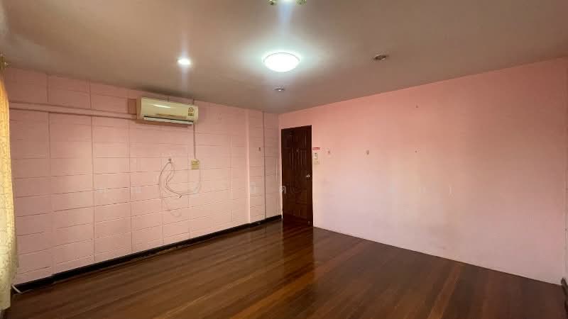 ทาวน์เฮ้าส์ ประชานิเวศน์ ซอย 3 ราคาถูก, Nonthaburi, ประชานิเวศน์, Tha-Sai, Muang Nonthaburi, Nonthaburi, 2 Bedrooms, 110 sqm, Townhouse For Sale, by คุณ ฐานิต (เตย), 500185989 - DDproperty.com