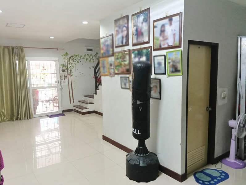 มณฑล6 พุทธมณฑลสาย4, Nakhon Pathom, Krathum Lom, Sam Phran, Nakhon Pathom, 3 Bedrooms, 100 sqm, Townhouse For Sale, by The Best Property โอ๊ด, 500186007 - DDproperty.com
