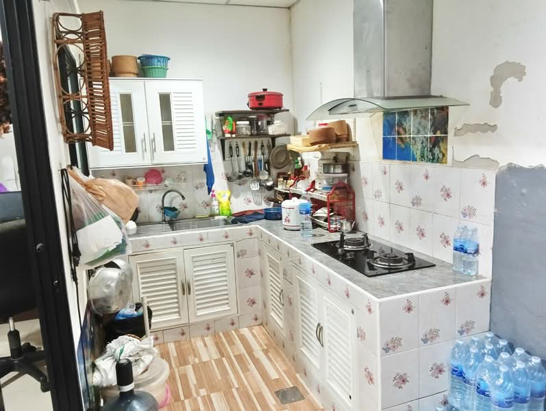 มณฑล6 พุทธมณฑลสาย4, Nakhon Pathom, Krathum Lom, Sam Phran, Nakhon Pathom, 3 Bedrooms, 100 sqm, Townhouse For Sale, by The Best Property โอ๊ด, 500186007 - DDproperty.com