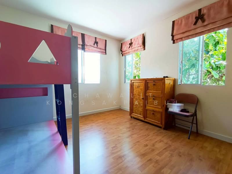 Pruksa Village 6 Rama 2-Bang Khun Thian Chai Talay, Samut Sakhon, Bang Khun Thian Road - Chai Talay, Phanthai Norasing, Muang Samut Sakhon, Samut Sakhon, 3 Bedrooms, 180 sqm, Single Detached House For Sale, by CHAWALIT KONGSAKPAIBUL, 500186012 - DDproperty.com