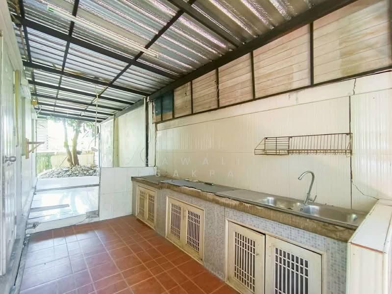 Pruksa Village 6 Rama 2-Bang Khun Thian Chai Talay, Samut Sakhon, Bang Khun Thian Road - Chai Talay, Phanthai Norasing, Muang Samut Sakhon, Samut Sakhon, 3 Bedrooms, 180 sqm, Single Detached House For Sale, by CHAWALIT KONGSAKPAIBUL, 500186012 - DDproperty.com