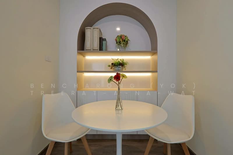 Lumpini Place Ratchada-Sathu, Bangkok, 501 3 Sathu Pradit 27 Alley, Chong Nonsi, Yan Nawa, Bangkok, 2 Bedrooms, 43 sqm, Condo For Rent, by Bencharong (Yok) Treerat-a-na-wat, 500186013 - DDproperty.com