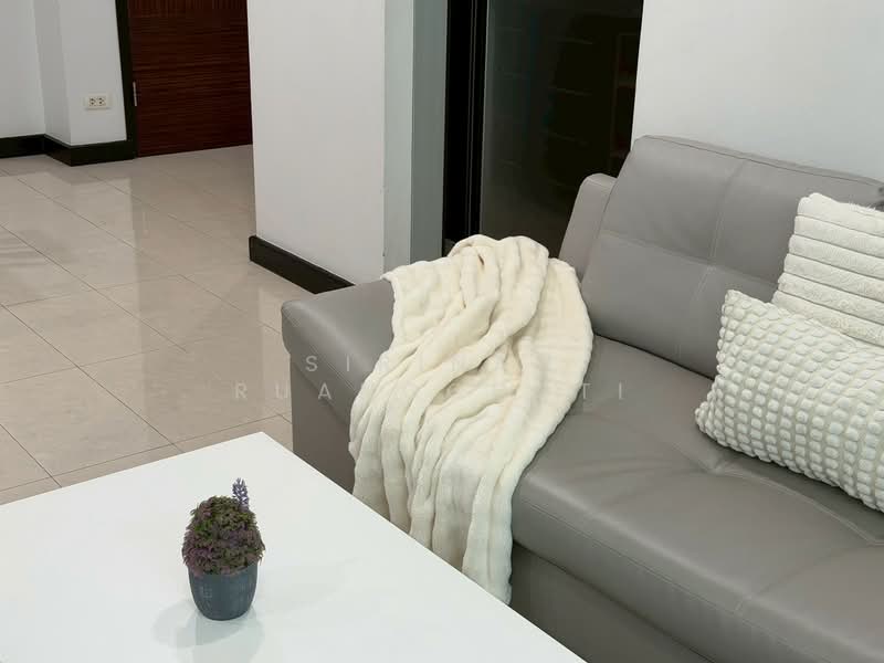 The Avenue Sukumvit 61, Bangkok, Sukhumvit 61, Khlong Tan Nua, Watthana, Bangkok, 2 Bedrooms, 107 sqm, Condo For Rent, by Sirinan Ruangchoti, 500186027 - DDproperty.com