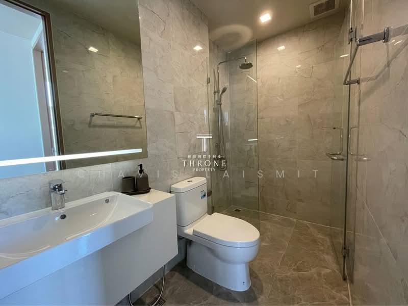 Noble Around Sukhumvit 33, Bangkok, 17 Soi Sukhumvit 33, Khlong Tan Nua, Watthana, Bangkok, 2 Bedrooms, 55 sqm, Condo For Rent, by Chavis Laismit, 500186029 - DDproperty.com