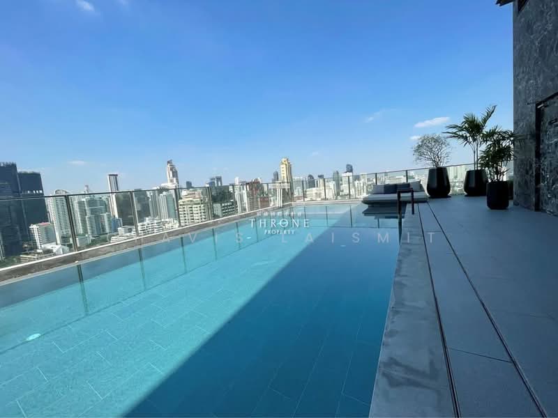 Noble Around Sukhumvit 33, Bangkok, 17 Soi Sukhumvit 33, Khlong Tan Nua, Watthana, Bangkok, 2 Bedrooms, 55 sqm, Condo For Rent, by Chavis Laismit, 500186029 - DDproperty.com