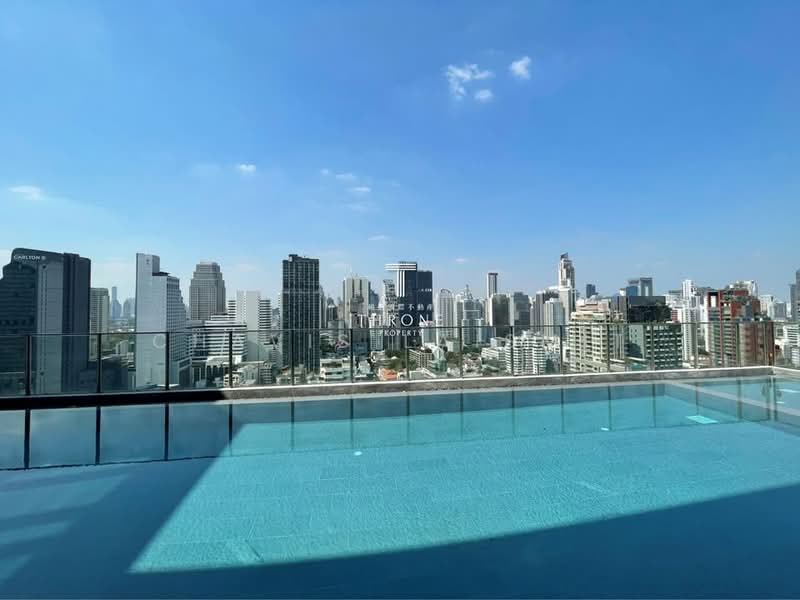 Noble Around Sukhumvit 33, Bangkok, 17 Soi Sukhumvit 33, Khlong Tan Nua, Watthana, Bangkok, 2 Bedrooms, 55 sqm, Condo For Rent, by Chavis Laismit, 500186029 - DDproperty.com
