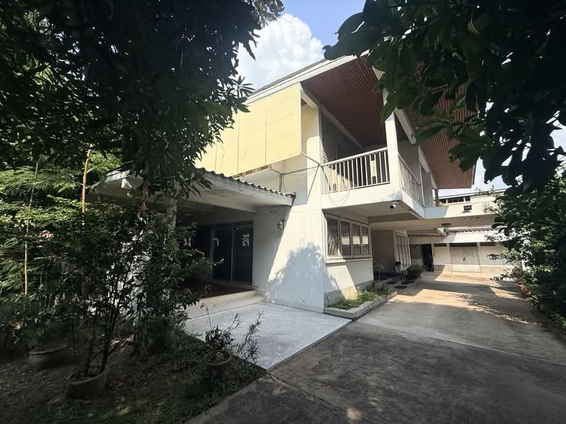 Land 199 sq.w. Inthamara 21, Bangkok, Samsen Nai, Phaya Thai, Bangkok, , 796 sqm, Land For Sale, by มาลี สุธน, 500186060 - DDproperty.com
