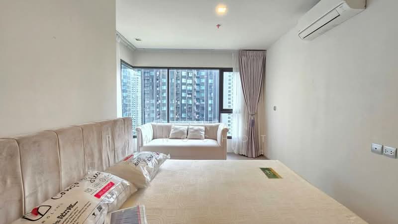 Life Asoke Hype, Bangkok, 339 Chaturathit Rd, Makkasan, Ratchathewi, Bangkok, 1 Bedroom, 41 sqm, Condo For Rent, by Sirinan Ruangchoti, 500186068 - DDproperty.com