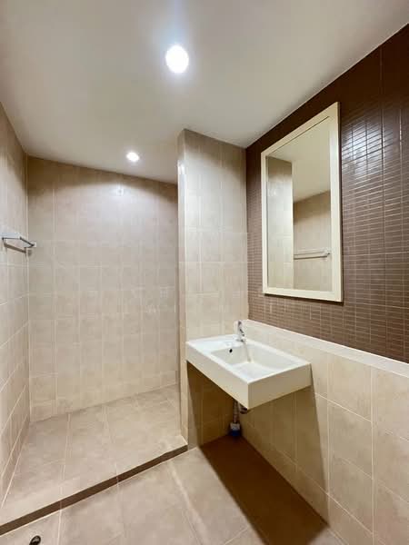 Ivy River, Bangkok, 57 Ratburana Road, Bangpakok, Rat Burana, Bangkok, 2 Bedrooms, 114 sqm, Condo For Sale, by Chavis Laismit, 500186077 - DDproperty.com