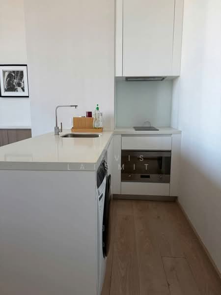 Noble BE19 Sukhumvit, Bangkok, 89 Sukhumvit 19 Alley, Khlong Tan Nua, Watthana, Bangkok, 1 Bedroom, 35 sqm, Condo For Rent, by Chavis Laismit, 500186091 - DDproperty.com