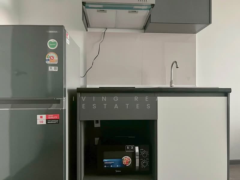 Rich Point @ BTS Wutthakat, Bangkok, Wutthakat Road, Talat Plu, Thon Buri, Bangkok, 1 Bedroom, 30 sqm, Condo For Rent, by Living Real Estates, 500186093 - DDproperty.com