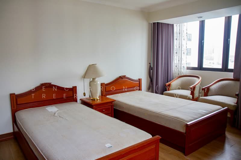 Omni Tower Sukhumvit Nana, Bangkok, 69 Sukhumvit 4 Alley, Khlong Toei, Khlong Toei, Bangkok, 2 Bedrooms, 70 sqm, Condo For Rent, by Bencharong (Yok) Treerat-a-na-wat, 500186100 - DDproperty.com