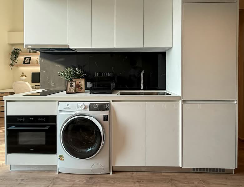 Noble Form Thonglor, Bangkok, Sukhumvit 55, Khlong Tan Nua, Watthana, Bangkok, 1 Bedroom, 33 sqm, Condo For Rent, by Ampaporn Ohnuch, 500186106 - DDproperty.com