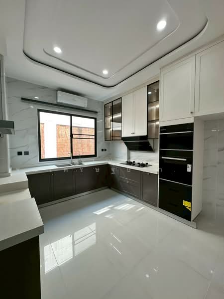 Grand Bangkok Boule, Bangkok, ศรีนครินทร์, Nong Bon, Prawet, Bangkok, 5 Bedrooms, 560 sqm, Single Detached House For Sale, by Tharnavee Tharnasetthadakul, 500186126 - DDproperty.com