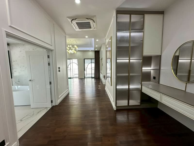 Grand Bangkok Boule, Bangkok, ศรีนครินทร์, Nong Bon, Prawet, Bangkok, 5 Bedrooms, 560 sqm, Single Detached House For Sale, by Tharnavee Tharnasetthadakul, 500186126 - DDproperty.com