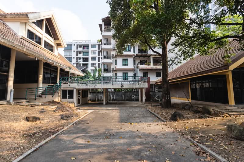 ., กรุงเทพ, คลองตัน, คลองเตย, กรุงเทพ, 888 ตร.ม., บ้านเดี่ยว ขาย, โดย Jirasate Lertdhirakul, 500186128 - DDproperty.com