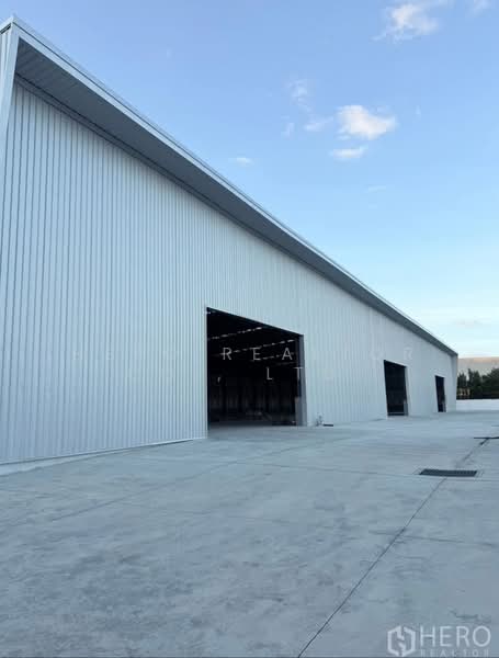 For sale Factory 3250 sqm in Nong Irun, Ban Bueng, Chon Buri HRE00379, ชลบุรี, หนองอิรุณ, บ้านบึง, ชลบุรี, 3,250 ตร.ม., โกดัง-โรงงาน ขาย, โดย Hero Realtor Co., Ltd., 500186163 - DDproperty.com