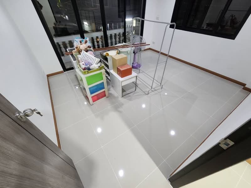 For Sale - Detached House Pracha Ratphen Soi 9, Bangkok