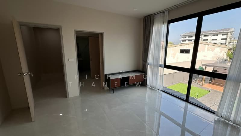 4-BR House, Bangkok, Bang Na Tai, Bang Na, Bangkok, 4 Bedrooms, 240 sqm, Single Detached House For Rent, by Pichamon Thaneewan, 500186233 - DDproperty.com