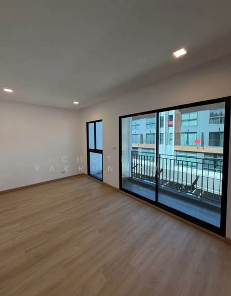 Arden Phatthanakan, Bangkok, Phatthanakan 20, Phatthanakan Road, Suan Luang, Suan Luang, Bangkok, 3 Bedrooms, 185 sqm, Townhouse For Sale, by Chotika   Rakrungrueang, 500186263 - DDproperty.com