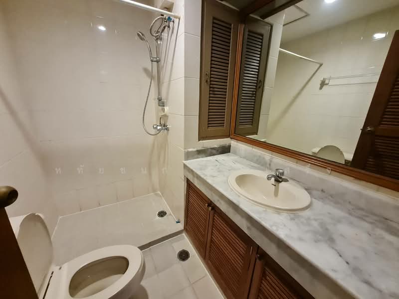 NL Residence, Bangkok, 78 Soi Sukhumvit 21, Khlongtoei Nua, Watthana, Bangkok, 2 Bedrooms, 175 sqm, Condo For Rent, by หทัยชนก แสนเสร็จ, 500186277 - DDproperty.com