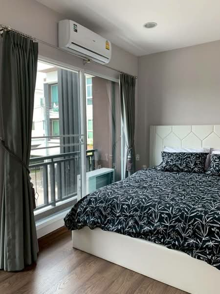 Baan Klang Muang Chokchai 4 : บ้านกลางเมือง โชคชัย 4, กรุงเทพ, ถนนโชคชัย 4, ลาดพร้าว, ลาดพร้าว, กรุงเทพ, 145 ตร.ม., ทาวน์เฮ้าส์ ขาย, โดย สมโพธิ เทศวิรัช, 500186290 - DDproperty.com