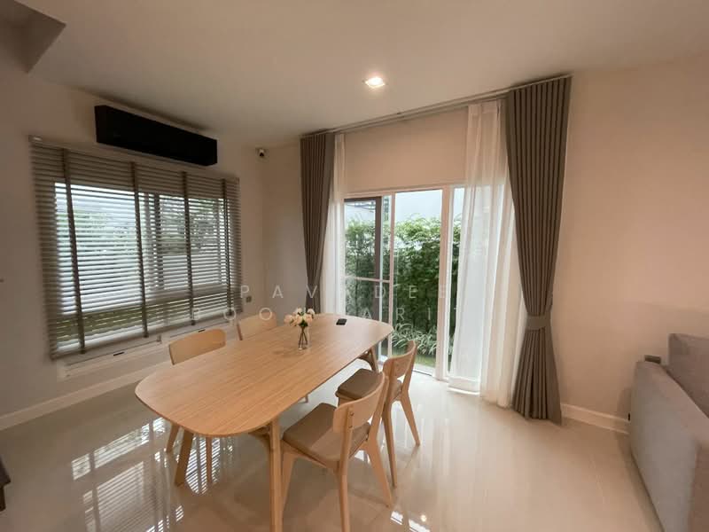 Mantana Motorway-New Krungthepkreetha, Bangkok, Phatthana Chonnabot 4 Road, Khlong Song Ton Nun, Lat Krabang, Bangkok, 3 Bedrooms, 158 sqm, Single Detached House For Sale, by Pavadee Boonyarith, 500186299 - DDproperty.com