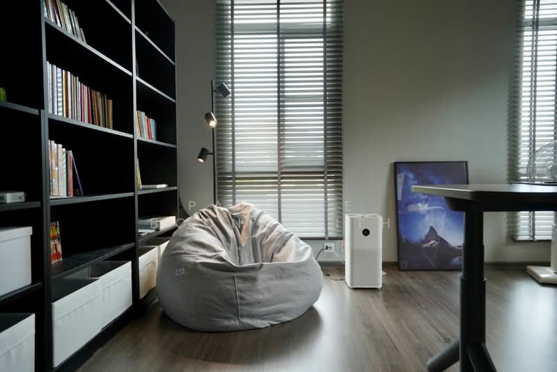 Mantana Motorway-New Krungthepkreetha, Bangkok, Phatthana Chonnabot 4 Road, Khlong Song Ton Nun, Lat Krabang, Bangkok, 3 Bedrooms, 158 sqm, Single Detached House For Sale, by Pavadee Boonyarith, 500186299 - DDproperty.com