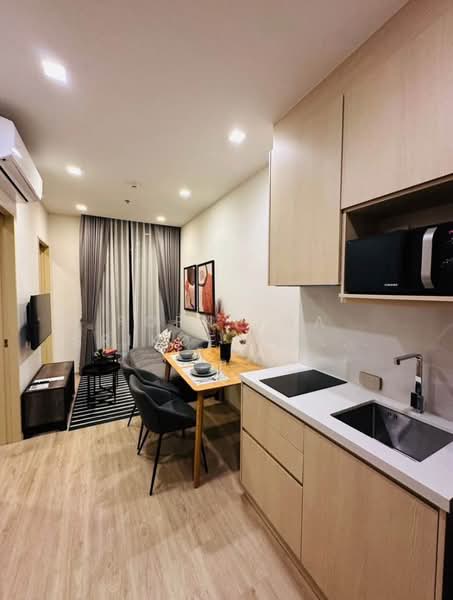 Noble State 39, Bangkok, 35 Soi Sukhumvit 39, Khlong Tan Nua, Watthana, Bangkok, 1 Bedroom, 30 sqm, Condo For Rent, by Porntiwa Srikoedmeesak, 500186325 - DDproperty.com
