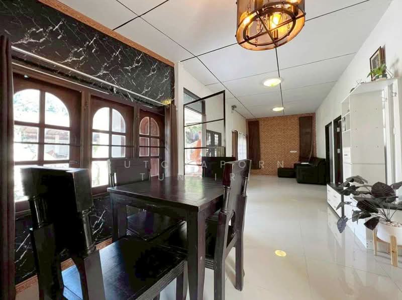 บ้านให้เช่า – ใกล้โรงเรียนนานาชาติอเมริกัน แปซิฟิก เพียง 5 นาที ค่าเช่า 15,000 บาท /เดือน No.14H1059, Chiang Mai, Ban-Pong, Hang Dong, Chiang Mai, 2 Bedrooms, 400 sqm, Single Detached House For Rent, by Rutchaporn Tunsiri, 500186331 - DDproperty.com