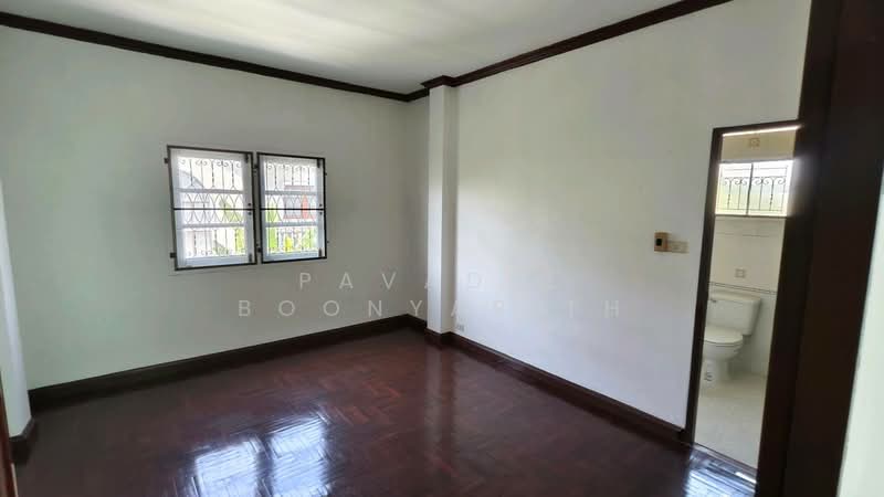 Nakarin Garden Village, Bangkok, Soi Romklao 19/1, Khlong Sam Prawet, Lat Krabang, Bangkok, 4 Bedrooms, 380 sqm, Single Detached House For Sale, by Pavadee Boonyarith, 500186355 - DDproperty.com