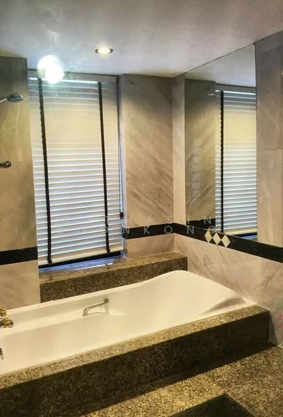 Casa Viva, Bangkok, Sukhumvit, Khlong Tan Nua, Watthana, Bangkok, 3 Bedrooms, 300 sqm, Condo For Rent, by Suthasin Boonkong, 500186392 - DDproperty.com