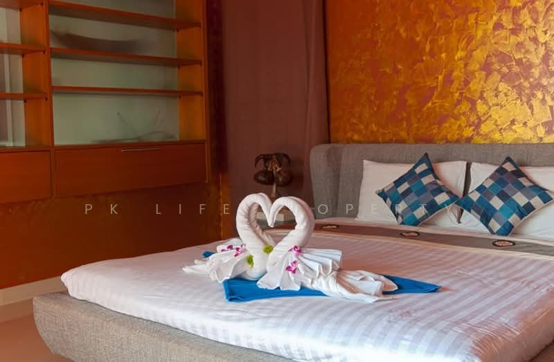 7S0188 Pool villa for sale 18,900,000 baht 5 bedroom 5 bathroom at rawai have fully furnished, Phuket, Rawai, Muang Phuket, Phuket, 5 Bedrooms, 300 sqm, Villa For Sale, by PK LIFE Property, 500186396 - DDproperty.com