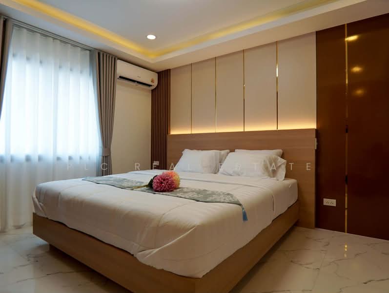 Pool Villa for Sale in South Pattaya Ideal for Investment, Chon Buri (Pattaya), Bang Lamung, Bang Lamung (Pattaya), Chon Buri (Pattaya), 5 Bedrooms, 302 sqm, Villa For Sale, by PLC real estate, 500186417 - DDproperty.com