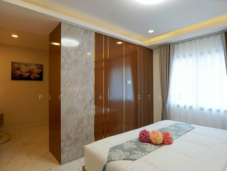 Pool Villa for Sale in South Pattaya Ideal for Investment, Chon Buri (Pattaya), Bang Lamung, Bang Lamung (Pattaya), Chon Buri (Pattaya), 5 Bedrooms, 302 sqm, Villa For Sale, by PLC real estate, 500186417 - DDproperty.com