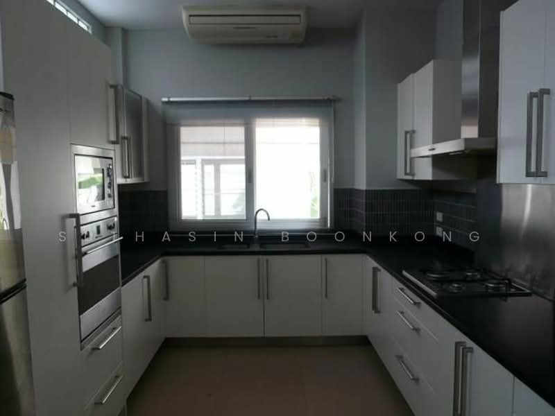 Panya Pattanakarn Village, Bangkok, Soi Phatthanakarn 30, Suan Luang, Suan Luang, Bangkok, 5 Bedrooms, 434 sqm, Single Detached House For Rent, by Suthasin Boonkong, 500186421 - DDproperty.com