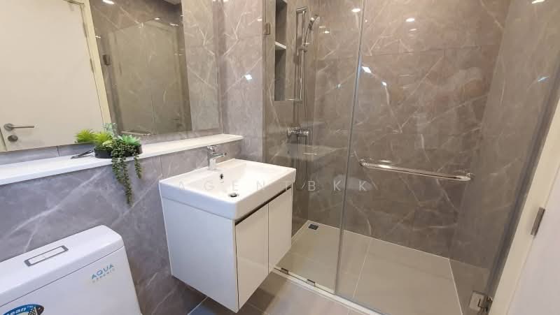 Mazarine Ratchayothin, Bangkok, Soi Phahonyothin 30, Phahonyothin Road, Chan Kasem, Chatuchak, Bangkok, 1 Bedroom, 25 sqm, Condo For Rent, by Agentbkk, 500186457 - DDproperty.com