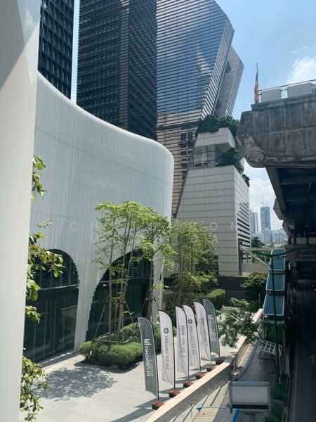 Noble Ploenchit, Bangkok, 1035 Ploenchit  Road, Lumphini, Pathum Wan, Bangkok, 1 Bedroom, 45 sqm, Condo For Rent, by Chatuphon Mochida, 500186472 - DDproperty.com