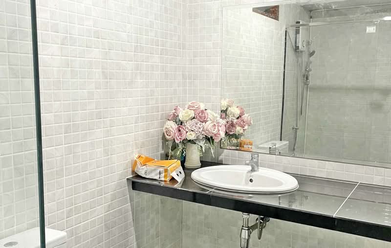 ขายบ้านชั้นเดียว 2 ชั้น หมู่บ้านเคหะแห่งชาติ พุนพิน 168 ตร.ม., Surat Thani, Tha Kham, Phunphin, Surat Thani, 5 Bedrooms, 168 sqm, Single Detached House For Sale, by ERA Thailand, 500186475 - DDproperty.com