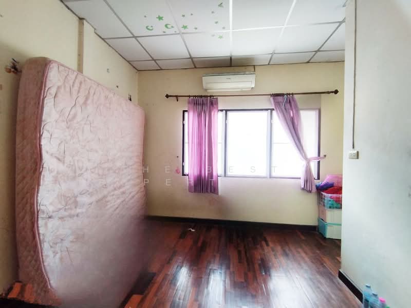 Chatnarong Villa 5, Pathum Thani, Soi 15 Lam Luk Ka Road, Bung Kham Proi, Lam Luk Ka, Pathum Thani, 2 Bedrooms, 100 sqm, Townhouse For Sale, by The Best Property บอส, 500186492 - DDproperty.com