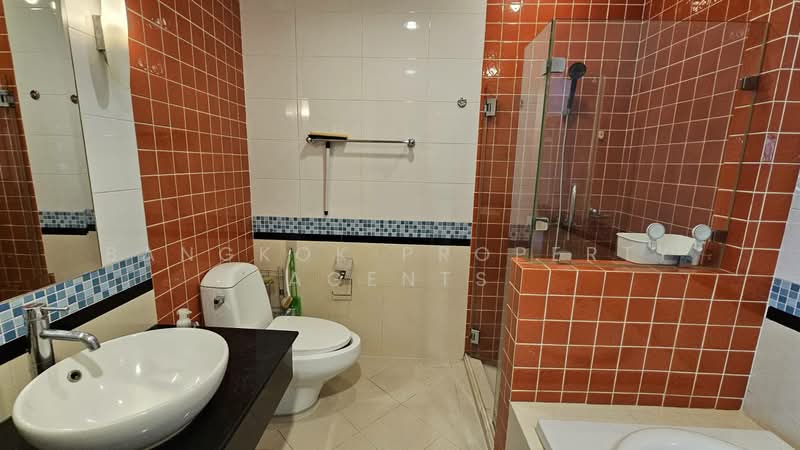 Citi Smart Sukhumvit 18, Bangkok, 366 Soi Sukhumvit 18, Sukhumvit Road, Khlong Toei, Bangkok, 2 Bedrooms, 70 sqm, Condo For Rent, by BANGKOK PROPERTY AGENTS, 500186508 - DDproperty.com
